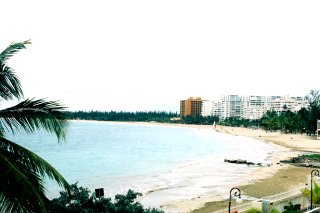 Ricomar 302- Isla Verde Studio Apartment